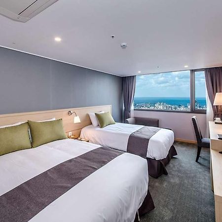 Hotel Shalom Jeju Bagian luar foto