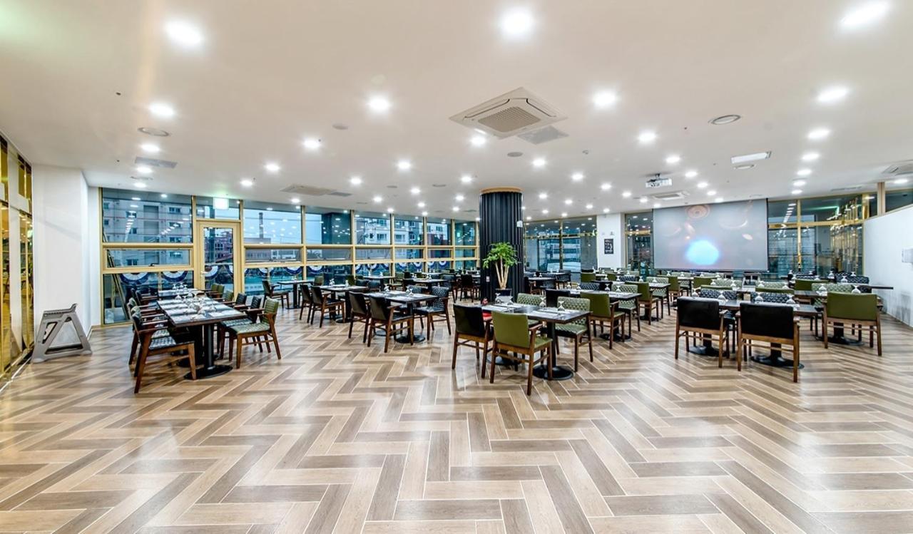 Hotel Shalom Jeju Bagian luar foto