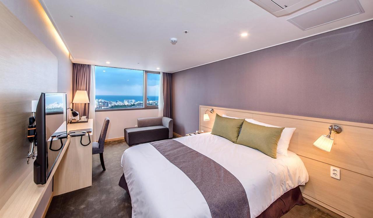 Hotel Shalom Jeju Bagian luar foto