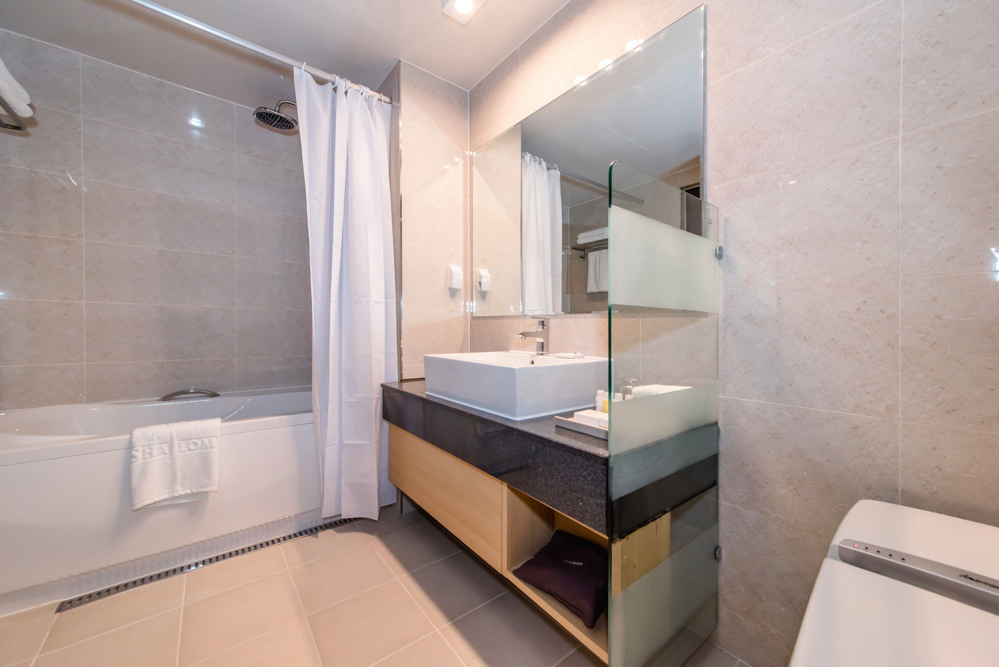 Hotel Shalom Jeju Bagian luar foto